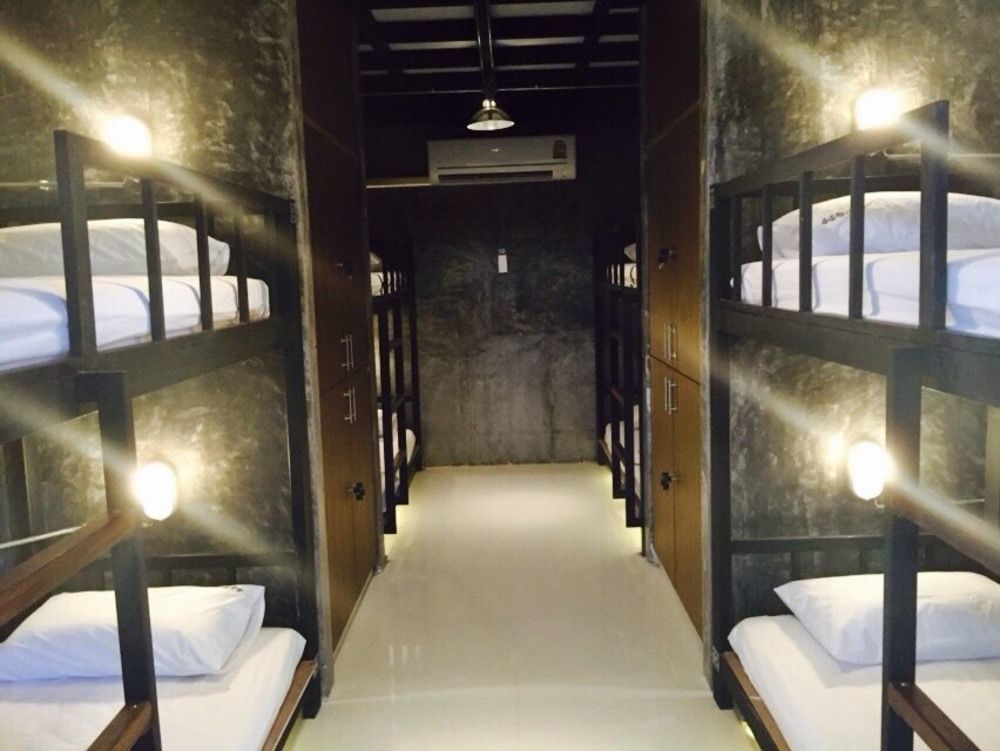Oyo 585 Freedom Hostel @ Phi Phi Εξωτερικό φωτογραφία