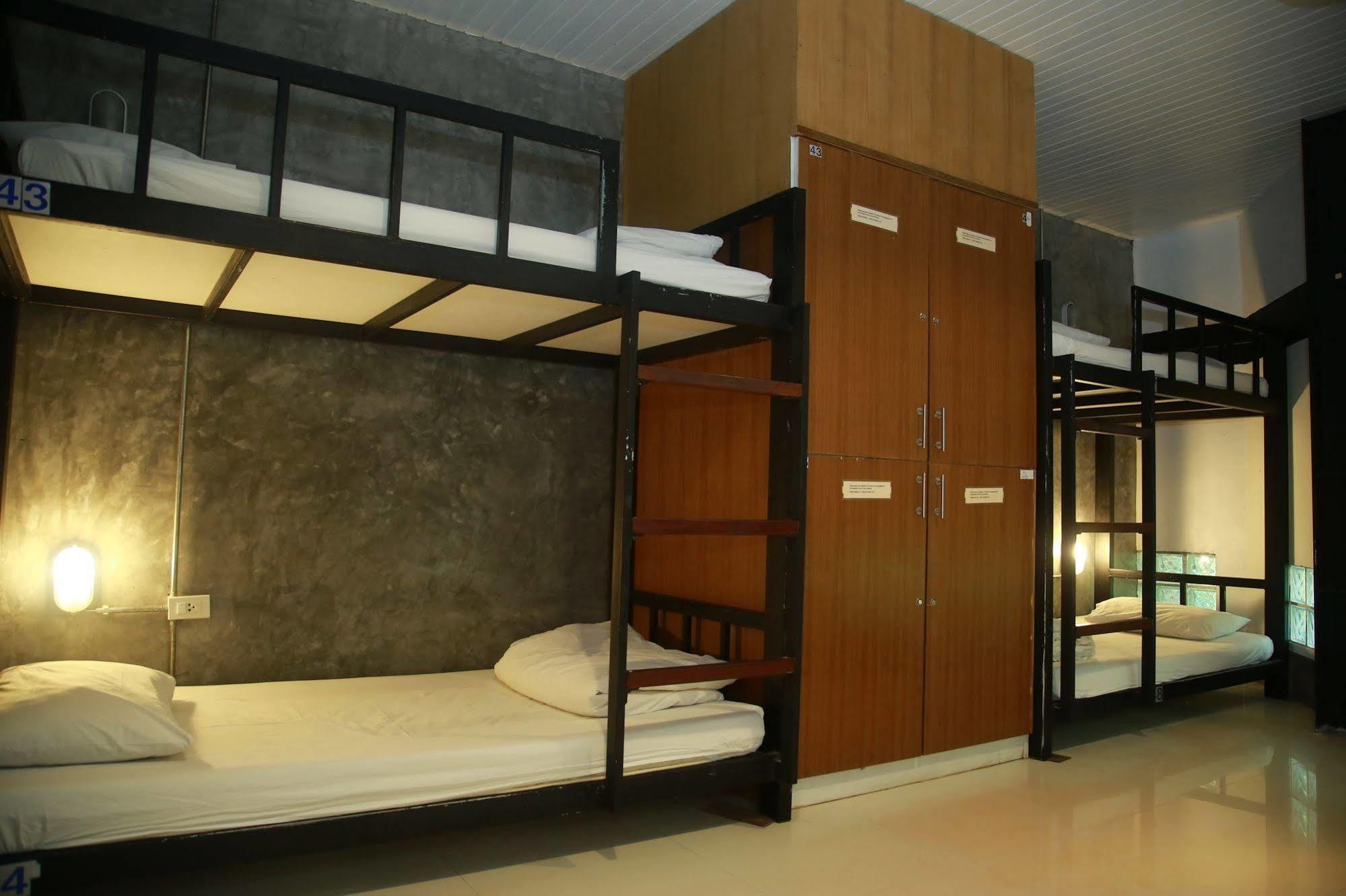 Oyo 585 Freedom Hostel @ Phi Phi Εξωτερικό φωτογραφία