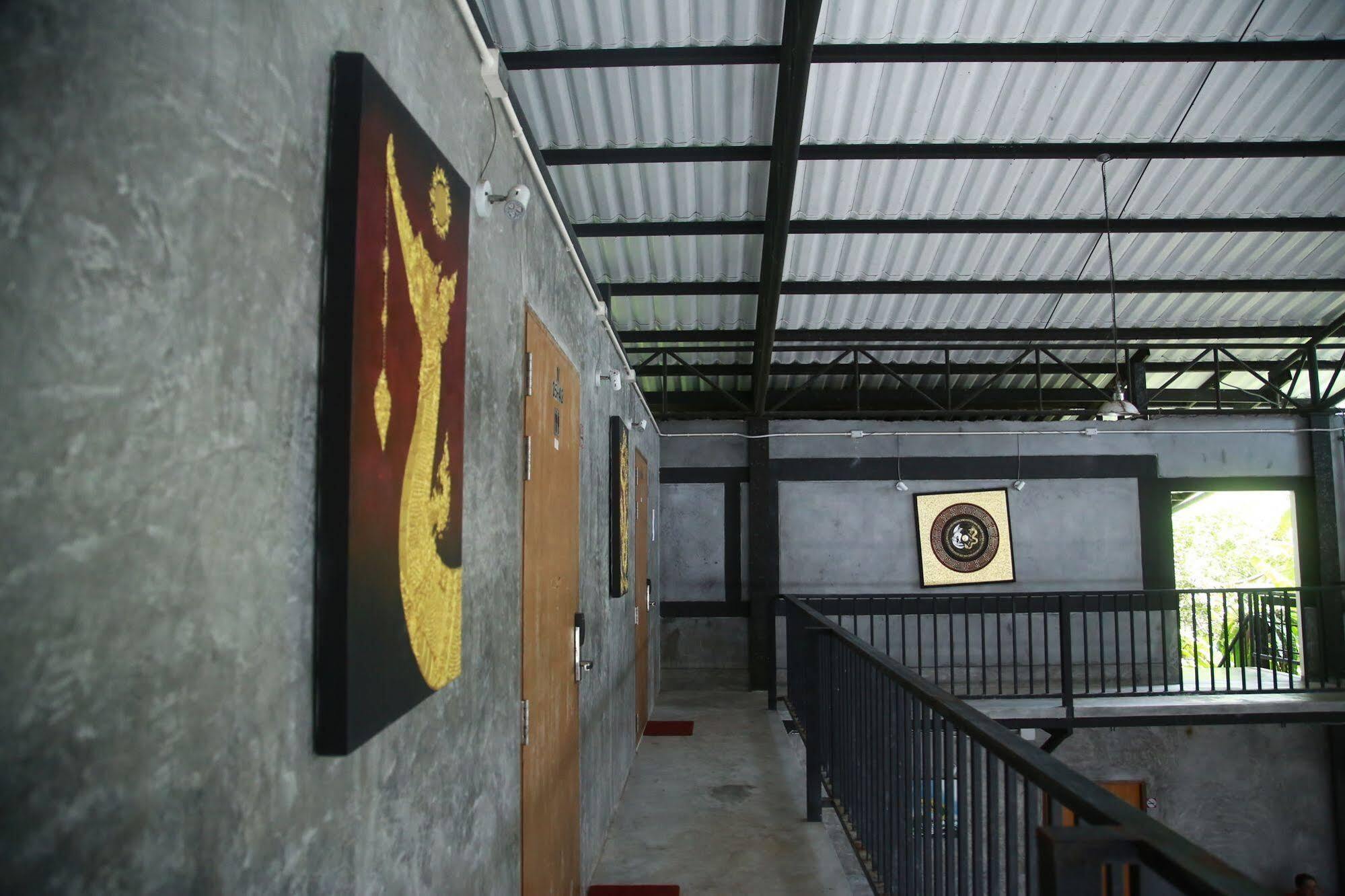 Oyo 585 Freedom Hostel @ Phi Phi Εξωτερικό φωτογραφία