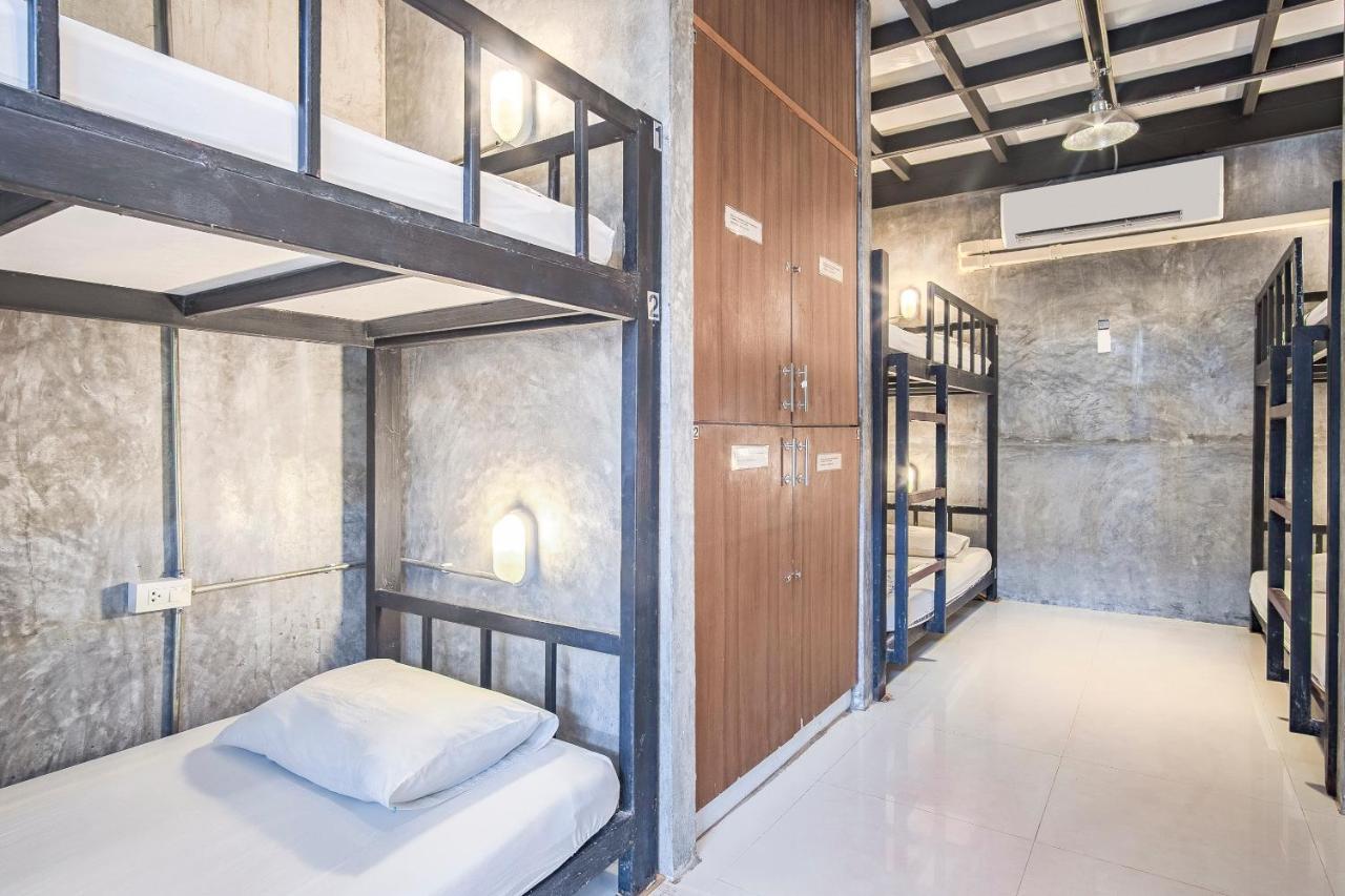 Oyo 585 Freedom Hostel @ Phi Phi Εξωτερικό φωτογραφία