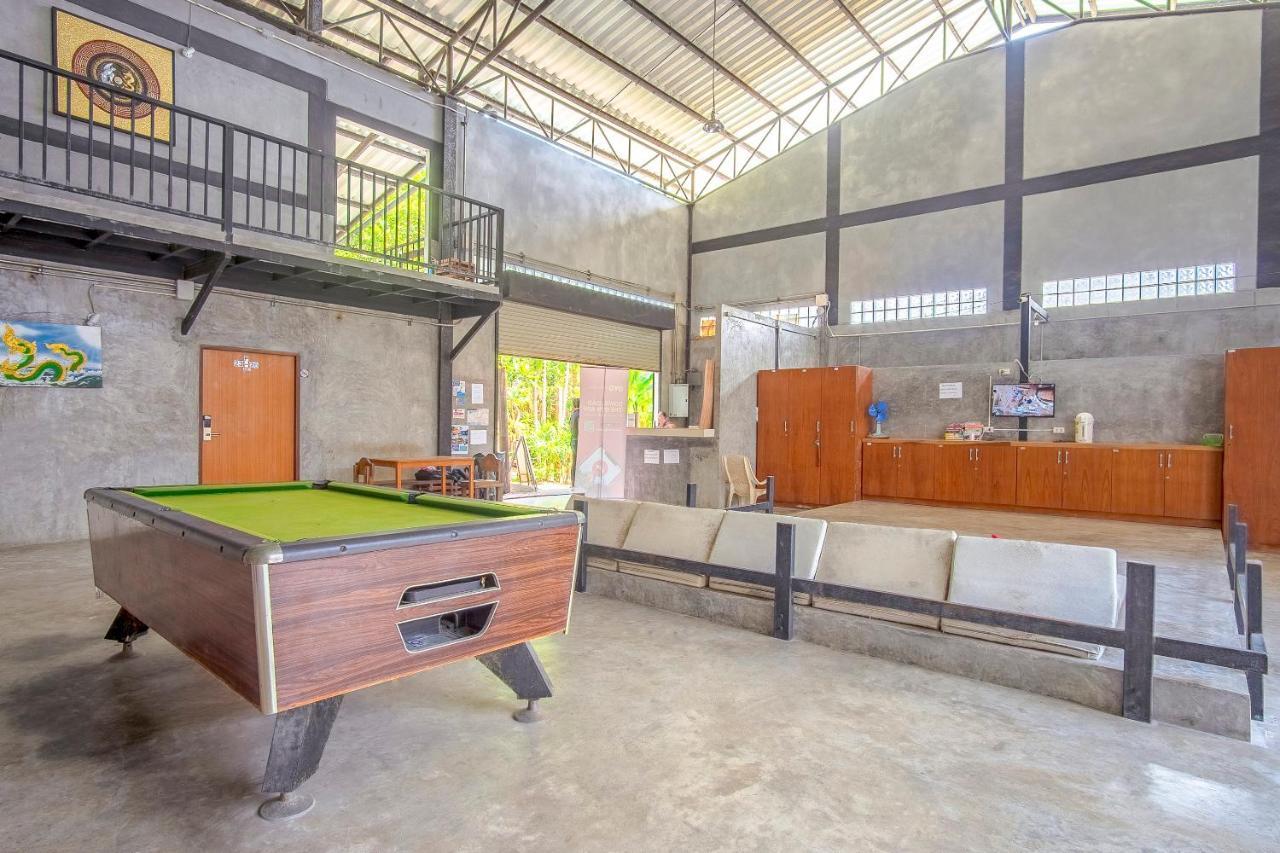 Oyo 585 Freedom Hostel @ Phi Phi Εξωτερικό φωτογραφία